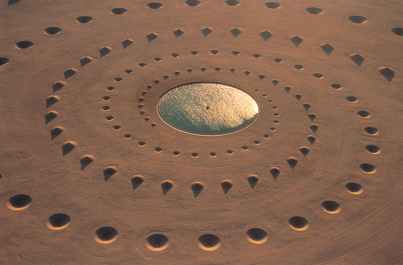 Illustration for article titled What the hell is this weird alien looking spiral in the desert?